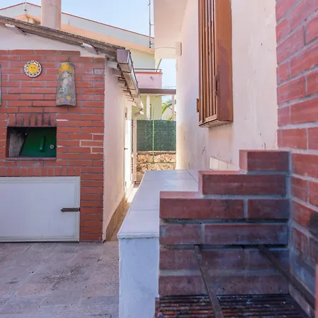 بيت للعطل Casa Nico أوغوستا